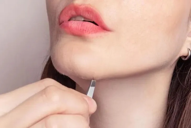 Understanding the impact of improper hair removal on skin health